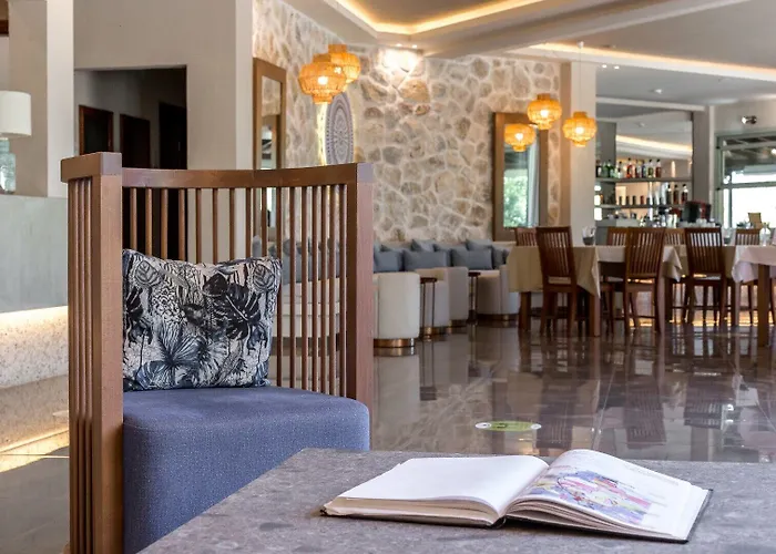 Asteris Village Hotel de apartamente
