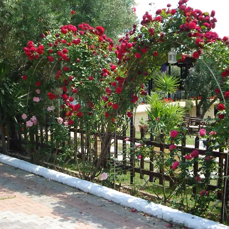 Hotel apartamentowy Asteris Village 3*